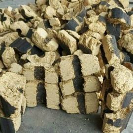 Củi trấu đập